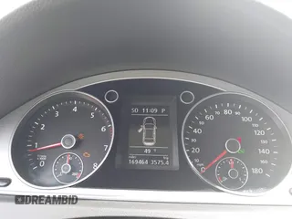 2013 Volkswagen CC Sport Plus с VIN WVWBP7AN1DE502127, выставлен на аукционе IAAI как лот 41463869 с пробегом 169 464 миль миль и . История ставок и продаж доступна на DreamBid. Изображение 15.