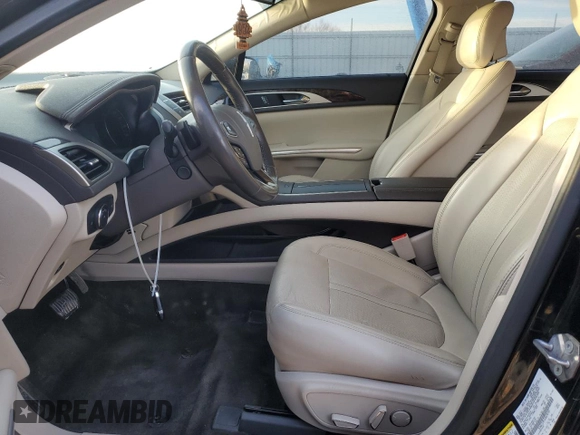 2016 Lincoln MKZ z VIN 3LN6L2J91GR629797, wystawiony jako Copart lot #47420505 z przebiegiem 109 203 mil mil oraz Szkoda całkowita • Salvage title. Historia ofert i sprzedaży dostępna na DreamBid. Obrazek 7.