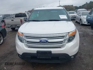 2013 Ford Explorer XLT with VIN 1FM5K7D83DGC67232, listed as a IAAI auction lot 41032227 with 151,518 mi miles. Bid and sale history available at carsss.com. Image 13.