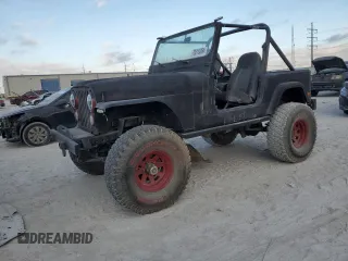 1985 Jeep CJ z VIN 1JCCM87A4FT027982, wystawiony jako Copart lot #78316394 z przebiegiem 158 073 mil mil oraz Tytuł czysty. Historia ofert i sprzedaży dostępna na DreamBid. Obrazek 1.