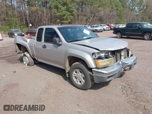 2005 GMC Canyon SLE Z71 with VIN 1GTDS196558220056, listed as a IAAI auction lot 39811631 with 274,702 mi miles. Bid and sale history available at carsss.com. Image 1.