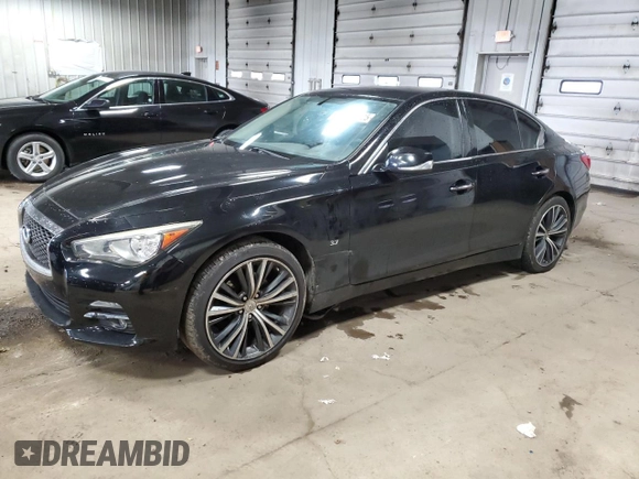 2015 Infiniti Q50 Premium z VIN JN1BV7AR2FM419987, wystawiony jako Copart lot #57813825 z przebiegiem 99 229 mil mil oraz Nie do naprawy. Historia ofert i sprzedaży dostępna na DreamBid. Obrazek 1.
