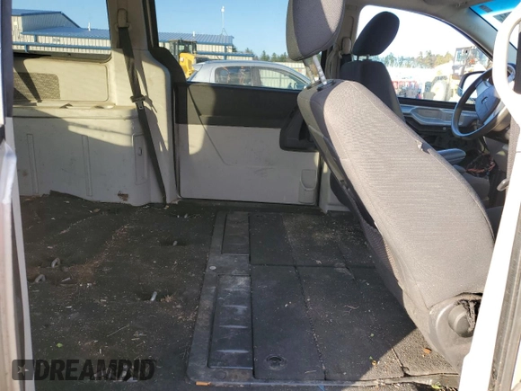 2009 Dodge Caravan z VIN 208HN44EX9R651559, wystawiony jako Copart lot #45508355 z przebiegiem 127 852 mil mil oraz Nie do naprawy • Non repairable. Historia ofert i sprzedaży dostępna na DreamBid. Obrazek 12.