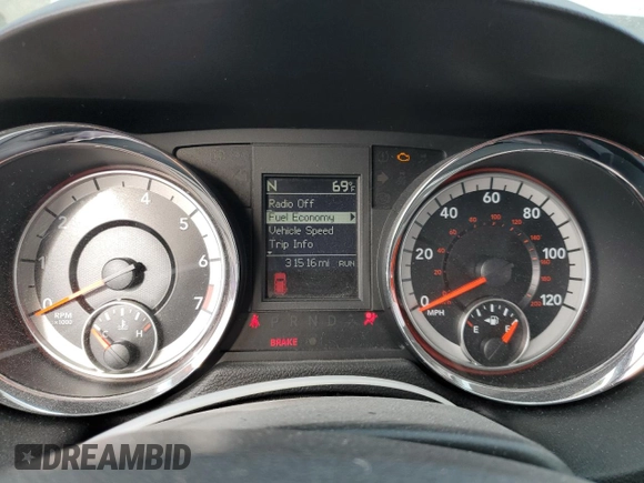 2019 Dodge Grand Caravan SXT with VIN 2C7WDGCG5KR796207, listed as a Copart auction lot 86477744 with 31,516 mi miles and Salvage Title. Bid and sale history available at DreamBid. Image 9.