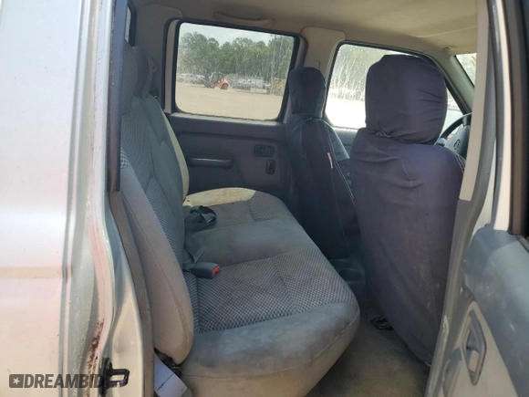 2001 Nissan Frontier 2WD XE with VIN 1N6ED27T01C304593, listed as a Copart auction lot 65368874 with 222,331 mi miles and Clean Title. Bid and sale history available at carsss.com. Image 10.