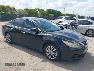 2016 Nissan Altima S z VIN 1N4AL3AP4GN326508, wystawiony jako IAAI lot #42106766 z przebiegiem 215 923 mil mil oraz . Historia ofert i sprzedaży dostępna na DreamBid. Obrazek 1.