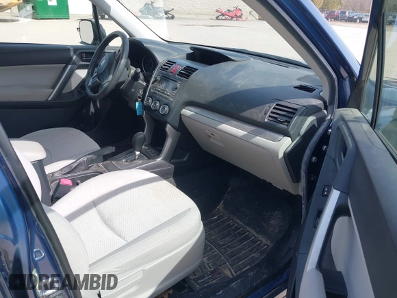 2014 Subaru Forester 2.5i with VIN JF2SJAAC0EH478868, listed as a IAAI auction lot 41930308 with 60,239 mi miles. Bid and sale history available at carsss.com. Image 5.