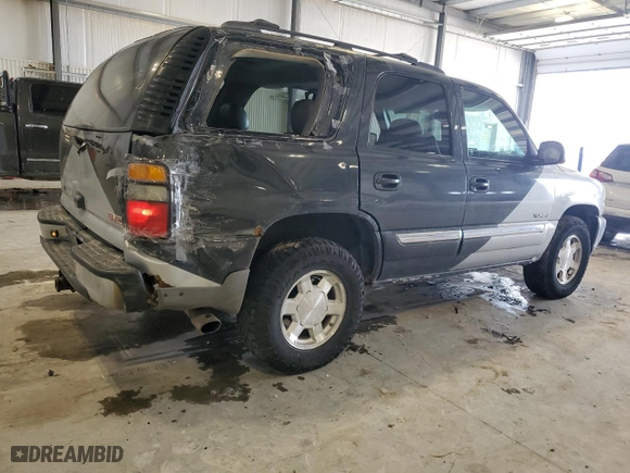 2005 GMC Yukon SLT with VIN 1GKEK13T35J138875, listed as a Copart auction lot 47890055 with 201,750 mi miles and Salvage Title. Bid and sale history available at carsss.com. Image 3.
