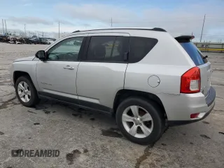 2012 Jeep Compass Latitude with VIN 1C4NJDEB2CD659800, listed as a Copart auction lot 54778115 with 206,627 mi miles and Clean Title. Bid and sale history available at carsss.com. Image 2.
