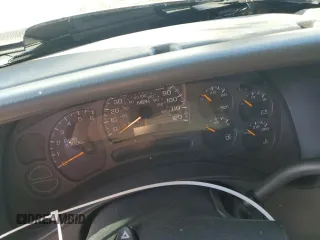 2003 Chevrolet Avalanche with VIN 3GNEC13T13G186356, listed as a Copart auction lot 77680024 with Not Provided miles and Salvage Title. Bid and sale history available at DreamBid. Image 9.