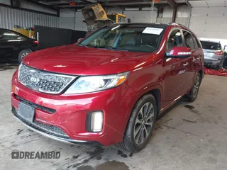 2014 Kia Sorento SX Limited with VIN 5XYKW4A78EG465167, listed as a IAAI auction lot 42149684 with 122,758 mi miles. Bid and sale history available at carsss.com. Image 2.