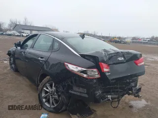 2019 Kia Optima LX with VIN 5XXGT4L30KG350541, listed as a IAAI auction lot 41908755 with 47,085 mi miles. Bid and sale history available at carsss.com. Image 3.