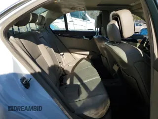 2013 Mercedes-Benz C 300 Sport с VIN WDDGF8AB0DR289190, выставлен на аукционе Copart как лот 43130315 с пробегом 167 032 миль миль и Списание • Salvage title. История ставок и продаж доступна на DreamBid. Изображение 10.