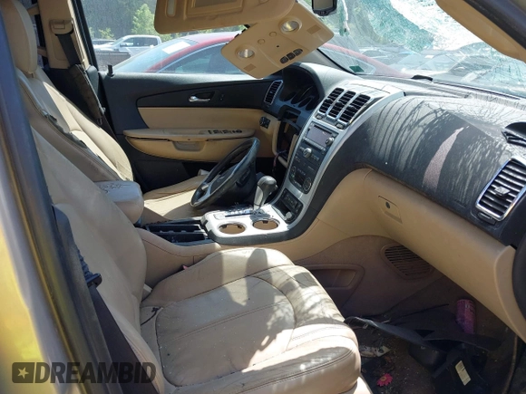 2010 GMC Acadia SLT1 with VIN 1GKLRMEDXAJ195059, listed as a IAAI auction lot 42255816 with Not provided miles and . Bid and sale history available at DreamBid. Image 5.
