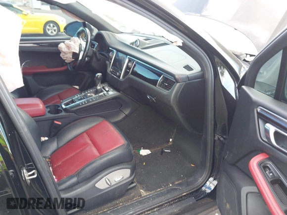 2018 Porsche Macan with VIN WP1AA2A50JLB09838, listed as a IAAI auction lot 42361463 with Not provided miles and . Bid and sale history available at DreamBid. Image 5.