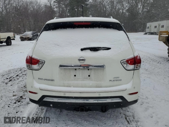 2016 Nissan Pathfinder SV с VIN 5N1AR2MM4GC650764, выставлен на аукционе Copart как лот 43746875 с пробегом 111 023 миль миль и Списание • Salvage title. История ставок и продаж доступна на DreamBid. Изображение 6.