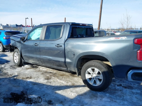 2021 Chevrolet Silverado 1500 LT with VIN 1GCUYDED8MZ364195, listed as a IAAI auction lot 41880990 with 1 mi miles. Bid and sale history available at carsss.com. Image 14.