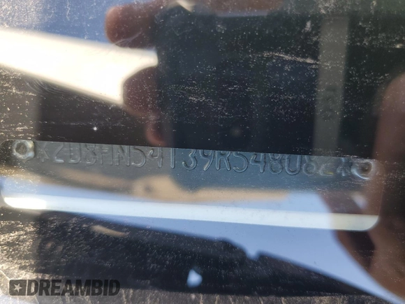 2009 Dodge Grand Caravan SXT z VIN 2D8HN54139R548082, wystawiony jako Copart lot #55882315 z przebiegiem 231 102 mil mil oraz Szkoda całkowita • Salvage title. Historia ofert i sprzedaży dostępna na DreamBid. Obrazek 13.