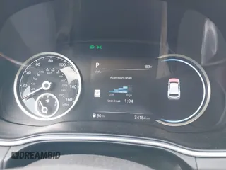 2024 Genesis GV80 z VIN KMUHBDSB9RU209209, wystawiony jako IAAI lot #42449081 z przebiegiem 34 184 mil mil oraz . Historia ofert i sprzedaży dostępna na DreamBid. Obrazek 7.