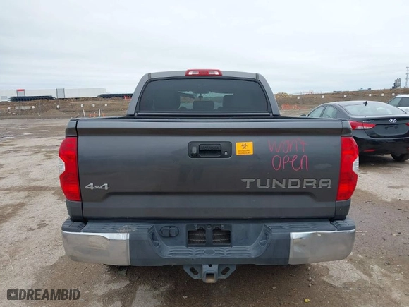 2016 Toyota Tundra 4WD Truck LTD with VIN 5TFHW5F19GX490700, listed as a IAAI auction lot 41958974 with 252,002 mi miles. Bid and sale history available at carsss.com. Image 16.