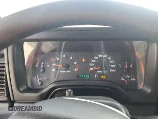 2005 Jeep Wrangler X with VIN 1J4FA39S65P359634, listed as a Copart auction lot 70193644 with 108,338 mi miles and Clean Title. Bid and sale history available at carsss.com. Image 9.