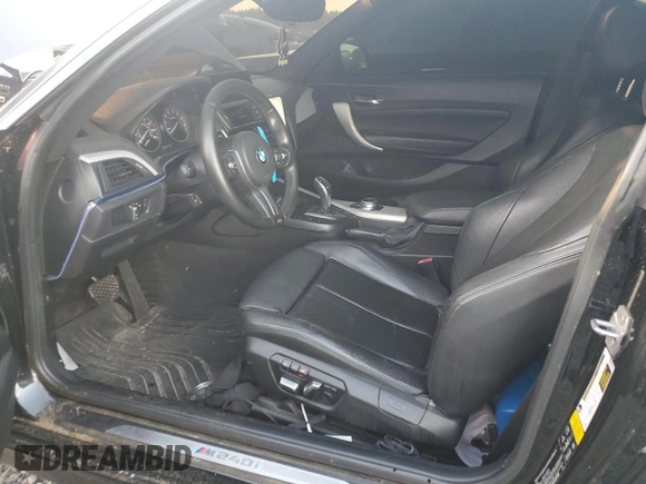 2017 BMW 2 Series M240i xDrive with VIN WBA2G3C3XHV641504, listed as a Copart auction lot 76472914 with 123,768 mi miles and Salvage Title. Bid and sale history available at carsss.com. Image 7.