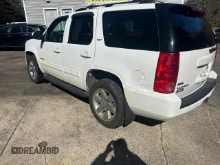 2012 GMC Yukon SLT with VIN 1GKS2CE02CR289903, listed as a Copart auction lot 51847285 with 172,563 mi miles and Clean Title. Bid and sale history available at carsss.com. Image 3.