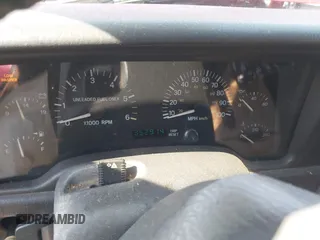 1999 Jeep Cherokee Sport с VIN 1J4FT68S1XL524920, выставлен на аукционе IAAI как лот 42573271 с пробегом 352 914 миль миль и . История ставок и продаж доступна на DreamBid. Изображение 7.