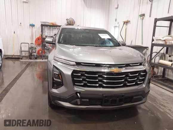 2025 Chevrolet Equinox AWD LT with VIN 3GNAXPEG4SL110867, listed as a IAAI auction lot 41889436 with 1,632 mi miles. Bid and sale history available at carsss.com. Image 13.