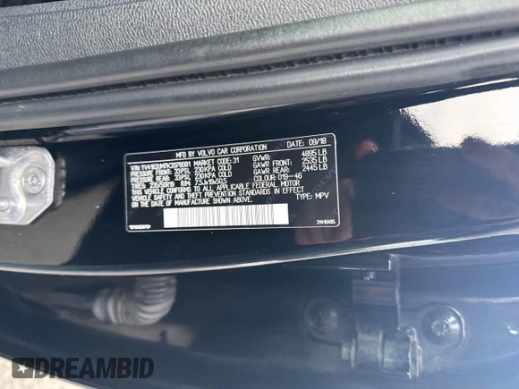 2019 Volvo XC40 R-Design z VIN YV4162UM7K2078081, wystawiony jako IAAI lot #41808014 z przebiegiem 204 223 mil mil oraz . Historia ofert i sprzedaży dostępna na DreamBid. Obrazek 9.