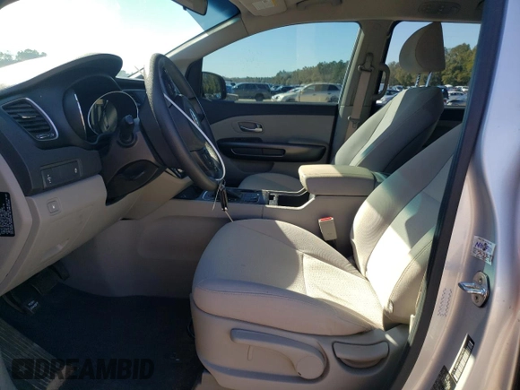 2017 Kia Sedona L with VIN KNDMA5C10H6279572, listed as a Copart auction lot 46491355 with 83,375 mi miles and Salvage Title. Bid and sale history available at carsss.com. Image 7.
