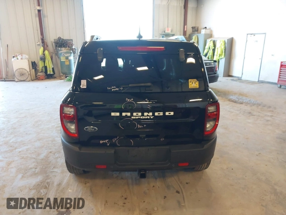 2021 Ford Bronco Sport Outer Banks z VIN 3FMCR9C60MRA80148, wystawiony jako IAAI lot #42284516 z przebiegiem 25 699 mil mil oraz . Historia ofert i sprzedaży dostępna na DreamBid. Obrazek 16.