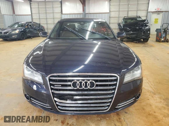 2011 Audi A8 z VIN WAURVAFD4BN005925, wystawiony jako Copart lot #56998325 z przebiegiem 147 449 mil mil oraz Tytuł czysty. Historia ofert i sprzedaży dostępna na DreamBid. Obrazek 5.