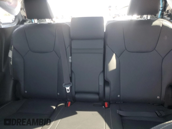 2024 Lexus RX 350 z VIN JTJCHMAAXR2017181, wystawiony jako Copart lot #54021205 z przebiegiem 3 890 mil mil oraz Szkoda całkowita • Salvage title. Historia ofert i sprzedaży dostępna na DreamBid. Obrazek 10.