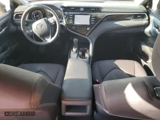 2018 Toyota Camry LE with VIN 4T1B11HK9JU500889, listed as a Copart auction lot 76441014 with 260,501 mi miles and Clean Title. Bid and sale history available at carsss.com. Image 8.