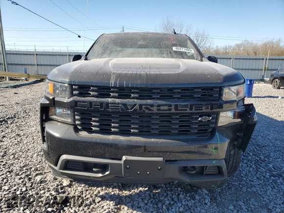 2020 Chevrolet Silverado 1500 Custom with VIN 3GCPWBEK0LG184925, listed as a Copart auction lot 46471405 with 141,913 mi miles and Salvage Title. Bid and sale history available at carsss.com. Image 5.