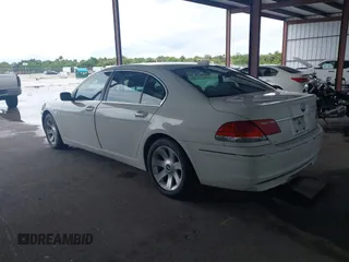 2006 BMW 7 Series 750Li с VIN WBAHN83566DT30332, выставлен на аукционе IAAI как лот 42705997 с пробегом 130 174 миль миль и . История ставок и продаж доступна на DreamBid. Изображение 3.