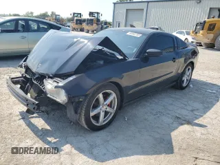 2012 Ford Mustang Premium с VIN 1ZVBP8AM6C5287465, выставлен на аукционе Copart как лот 60062785 с пробегом 128 725 миль миль и Списание • Salvage title. История ставок и продаж доступна на DreamBid. Изображение 1.