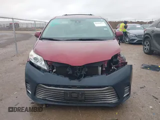 2019 Toyota Sienna XLE Auto Access Seat with VIN 5TDYZ3DC5KS971445, listed as a IAAI auction lot 41494373 with 147,578 mi miles. Bid and sale history available at carsss.com. Image 12.