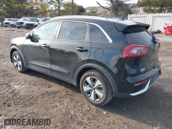 2018 Kia Niro LX with VIN KNDCB3LCXJ5158204, listed as a IAAI auction lot 41521783 with 69,290 mi miles. Bid and sale history available at carsss.com. Image 3.