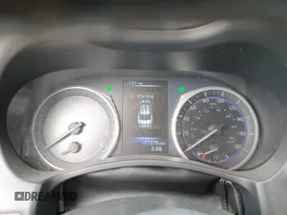 2015 Infiniti Q50 Premium z VIN JN1BV7AR8FM422960, wystawiony jako Copart lot #56393115 z przebiegiem 177 379 mil mil oraz Szkody całkowita. Historia ofert i sprzedaży dostępna na DreamBid. Obrazek 9.