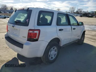 2008 Ford Escape XLS with VIN 1FMCU92Z98KE09756, listed as a Copart auction lot 42639645 with 156,859 mi miles and Salvage title. Bid and sale history available at DreamBid. Image 3.