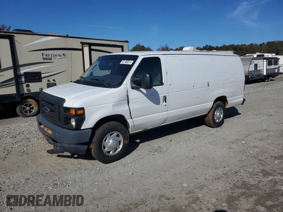 2014 Ford Econoline Cargo Commercial z VIN 1FTNS2EW6EDA15997, wystawiony jako Copart lot #82108024 z przebiegiem 146 982 mil mil oraz Szkoda całkowita • Salvage title. Historia ofert i sprzedaży dostępna na DreamBid. Obrazek 1.