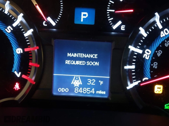 2018 Toyota 4Runner SR5 with VIN JTEBU5JR4J5575127, listed as a IAAI auction lot 41501797 with 84,854 mi miles. Bid and sale history available at carsss.com. Image 15.