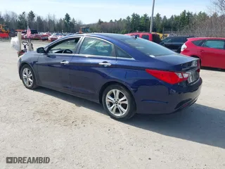 2013 Hyundai Sonata SE with VIN 5NPEC4AC4DH646129, listed as a IAAI auction lot 42087732 with 160,100 mi miles. Bid and sale history available at carsss.com. Image 3.