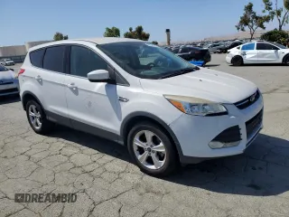 2014 Ford Escape SE z VIN 1FMCU9GX2EUE42010, wystawiony jako Copart lot #59228265 z przebiegiem 107 863 mil mil oraz Czysty tytuł • Clean title. Historia ofert i sprzedaży dostępna na DreamBid. Obrazek 4.