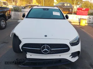 2021 Mercedes-Benz E-Class E 350 with VIN W1KZF8DB0MA924251, listed as a IAAI auction lot 41813724 with 67,728 mi miles. Bid and sale history available at carsss.com. Image 13.