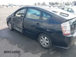 2007 Toyota Prius with VIN JTDKB20U273295502, listed as a IAAI auction lot 41361511 with 200,378 mi miles. Bid and sale history available at carsss.com. Image 14.