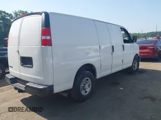 2017 Chevrolet Express Cargo with VIN 1GCWGAFFXH1342620, listed as a IAAI auction lot 42501589 with 147,065 mi miles and . Bid and sale history available at DreamBid. Image 4.