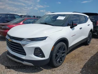 2021 Chevrolet Blazer LT z VIN 3GNKBCRS6MS510688, wystawiony jako IAAI lot #42651746 z przebiegiem 84 794 mil mil oraz . Historia ofert i sprzedaży dostępna na DreamBid. Obrazek 16.